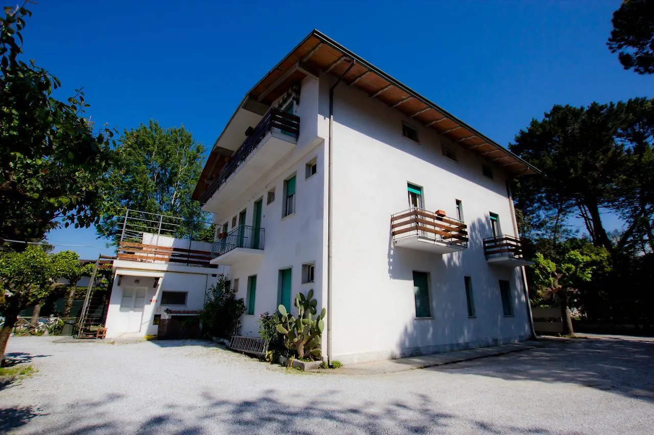 Villa Olga Marina di Massa Italy