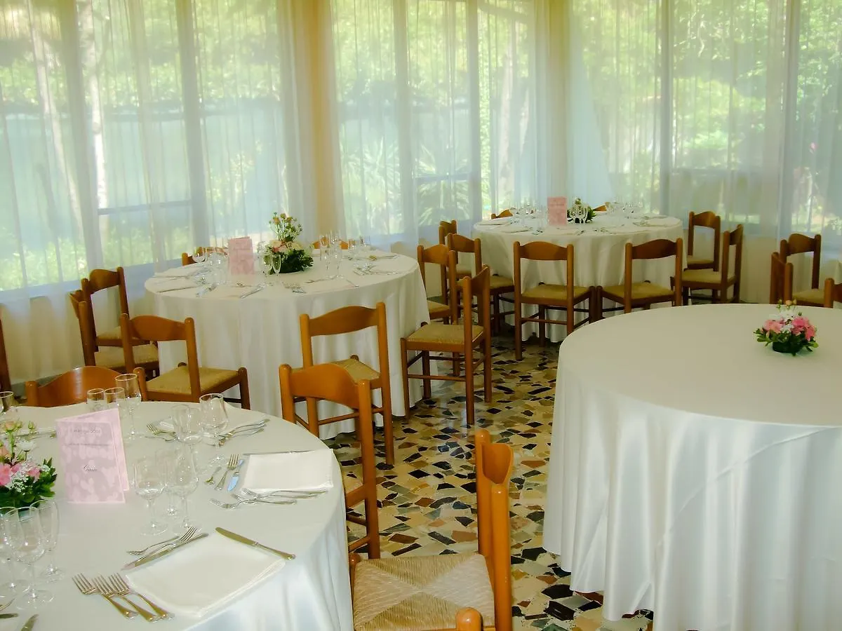 ** Hotel Villa Olga Marina di Massa Italy