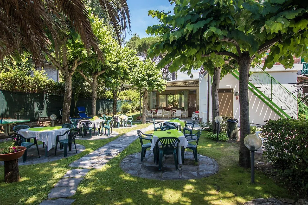 ** Hotel Villa Olga Marina di Massa Italy